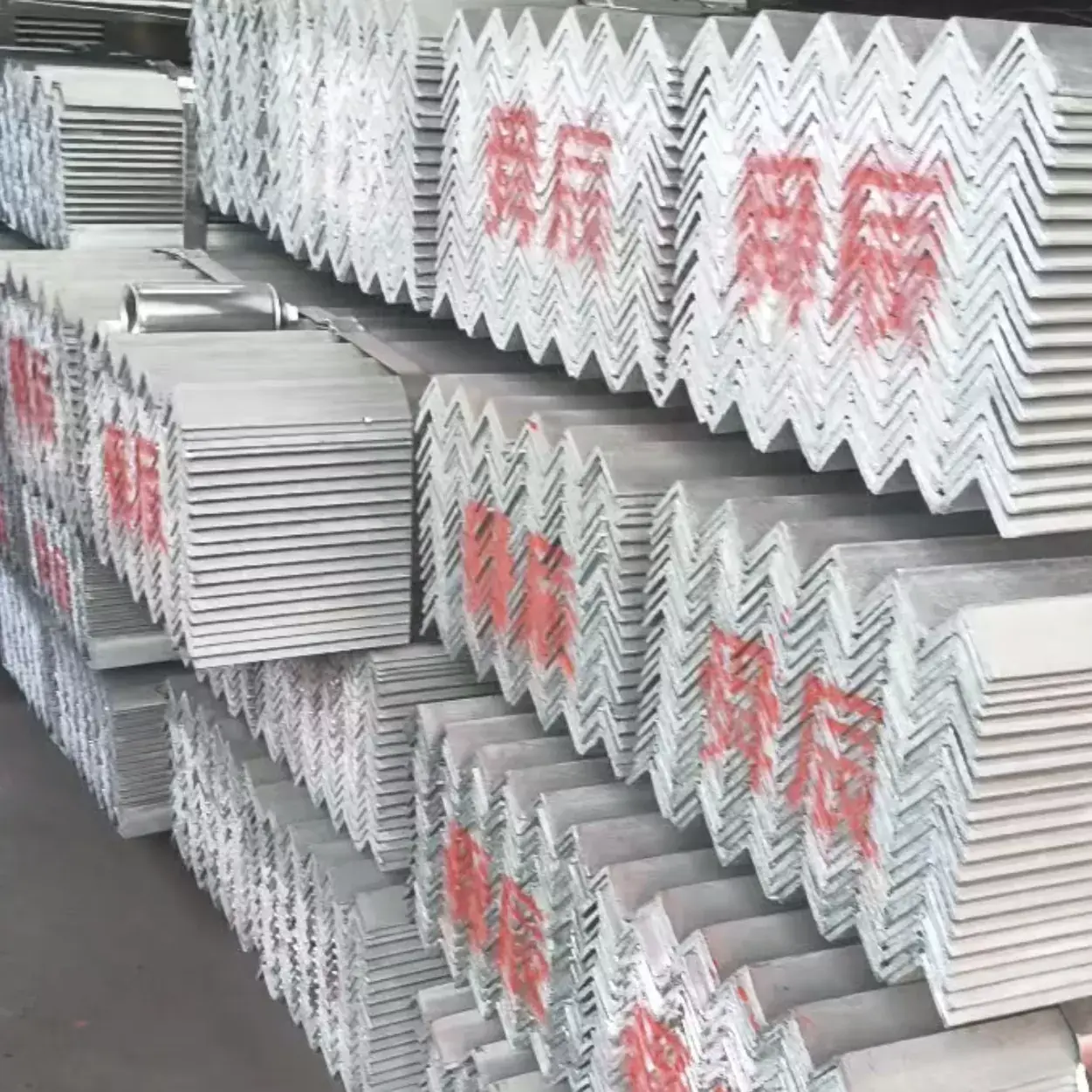 Galvanized Anglus Steel